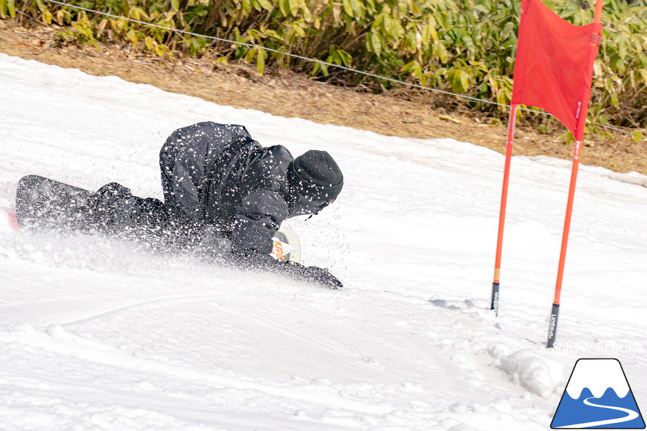 富良野スキー場｜春は楽しいイベントが盛りだくさん！世界で活躍するアスリートと一緒に『Snow Action 2023』＆ 第10回池渡り『Pond Skimming』レポート♪